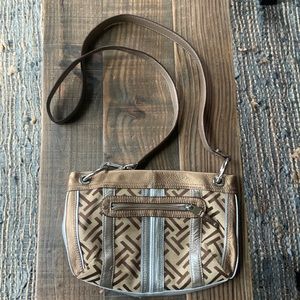 Tignanello New York Crossbody Purse -like new